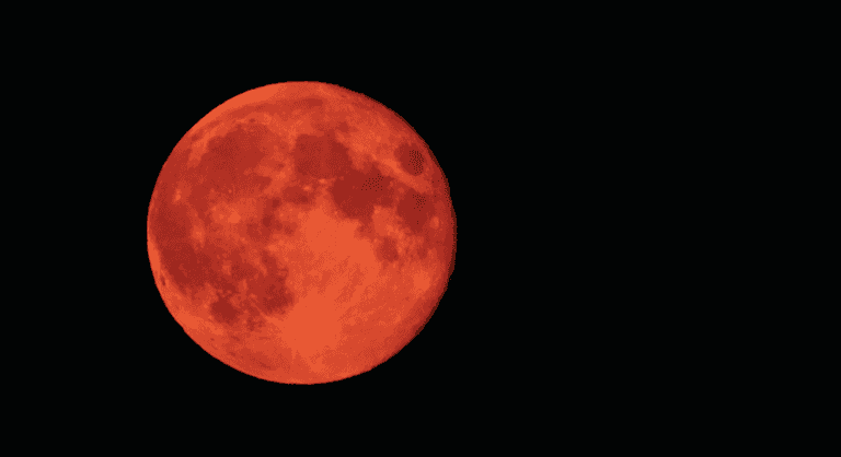 Glowing red ‘blood moon’ will bring longest eclipse this century Glowing red ‘blood moon’ will bring longest eclipse this century
