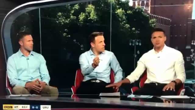 Phil Neville managed to seriously wind up Jermaine Jenas in half-time argument Phil Neville managed to seriously wind up Jermaine Jenas in half-time argument
