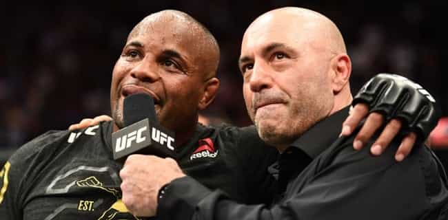 Daniel Cormier receives absolutely tantalising title fight offer Daniel Cormier receives absolutely tantalising title fight offer