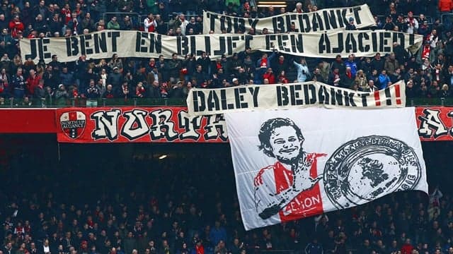 Ajax have outdone themselves with video announcing return of Daley Blind Ajax have outdone themselves with video announcing return of Daley Blind