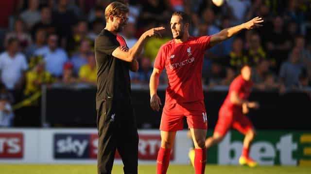 Jordan Henderson keeps getting texts from Jurgen Klopp during World Cup Jordan Henderson keeps getting texts from Jurgen Klopp during World Cup