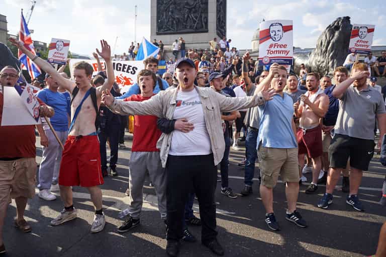 12 arrested during day of marches for Tommy Robinson and Donald Trump 12 arrested during day of marches for Tommy Robinson and Donald Trump