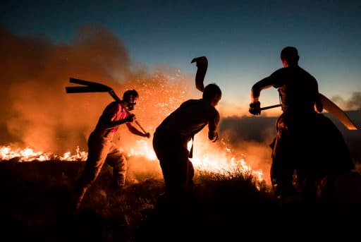 Police helicopter spots arsonists lighting new fires near Winter Hill Police helicopter spots arsonists lighting new fires near Winter Hill