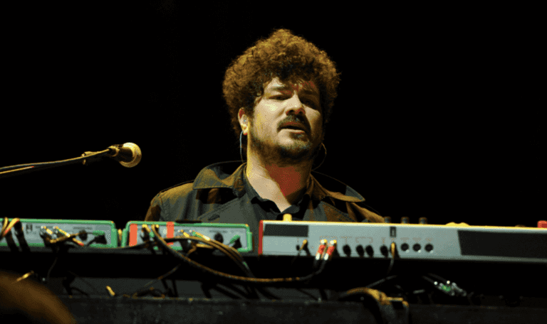Richard Swift, bassist of The Black Keys and The Shins, has died aged 41 Richard Swift, bassist of The Black Keys and The Shins, has died aged 41