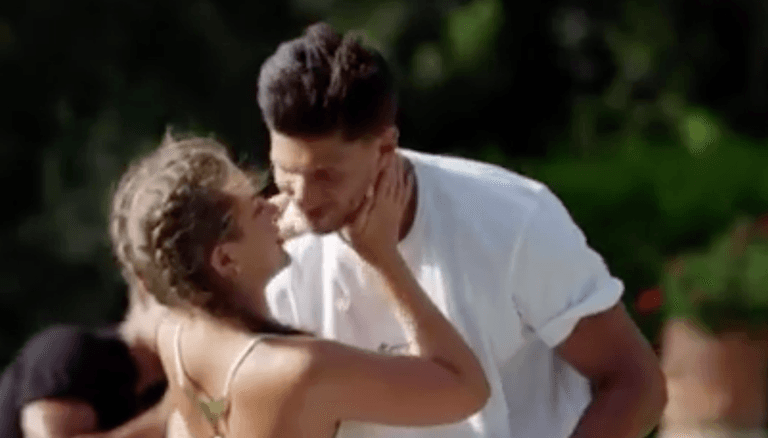 New Love Island footage shows Georgia could be telling truth over kiss with Jack New Love Island footage shows Georgia could be telling truth over kiss with Jack