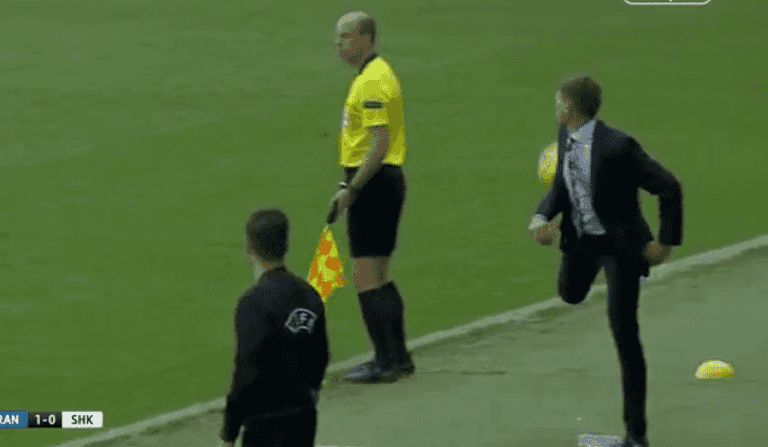 WATCH: Rangers fans loved Steven Gerrard’s touchline flick in first competitive game as boss WATCH: Rangers fans loved Steven Gerrard’s touchline flick in first competitive game as boss