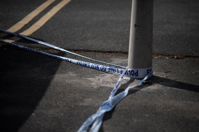 Three teenagers arrested after 17-year-old stabbed to death in north London Three teenagers arrested after 17-year-old stabbed to death in north London