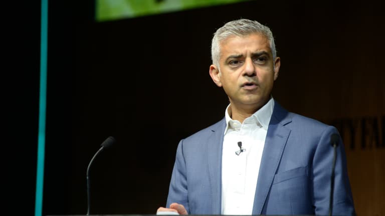 Sadiq Khan to campaign for rent controls in mayoral re-election bid Sadiq Khan to campaign for rent controls in mayoral re-election bid