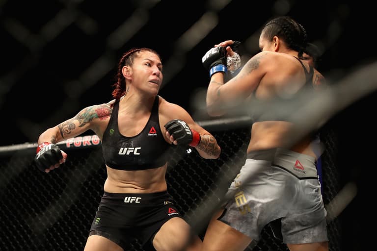 Cris Cyborg wants fight on undercard of McGregor-Tenshin bout Cris Cyborg wants fight on undercard of McGregor-Tenshin bout