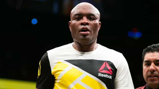 Anderson Silva has spoken to Dana White about Conor McGregor super-fight Anderson Silva has spoken to Dana White about Conor McGregor super-fight