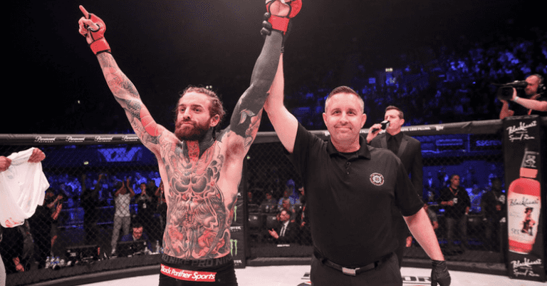 Aaron Chalmers on fitness, nutrition and training for his next fight Aaron Chalmers on fitness, nutrition and training for his next fight