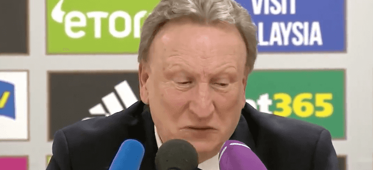 Cardiff City publicly distance themselves from Neil Warnock’s Brexit comments Cardiff City publicly distance themselves from Neil Warnock’s Brexit comments