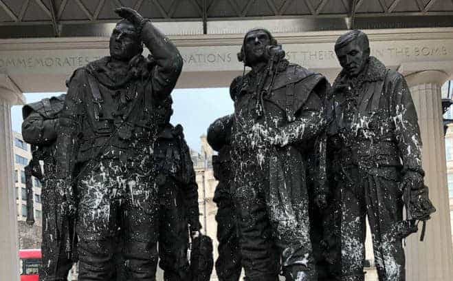 Police release pictures of WW2 memorial vandal Police release pictures of WW2 memorial vandal