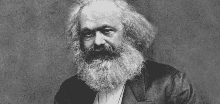 Karl Marx’s London grave attacked ‘with hammer’ and ‘will never be the same again’ Karl Marx’s London grave attacked ‘with hammer’ and ‘will never be the same again’