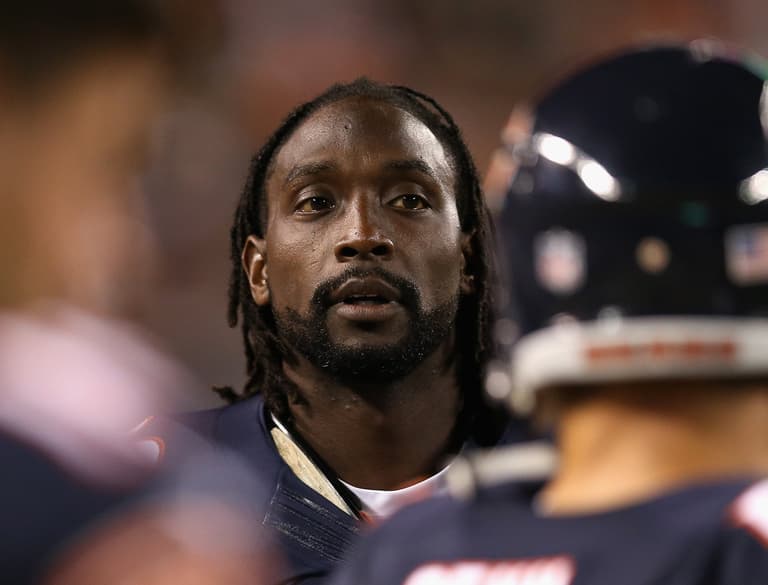 A former NFL cornerback has graduated as an FBI agent A former NFL cornerback has graduated as an FBI agent