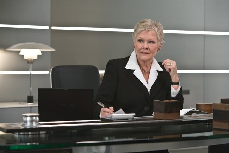 Judi Dench thinks Idris Elba should be the next James Bond Judi Dench thinks Idris Elba should be the next James Bond