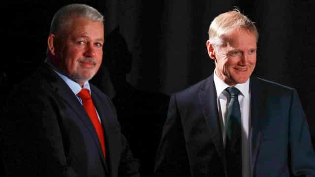 Warren Gatland gets in inevitable roof comment after Wales humble Ireland Warren Gatland gets in inevitable roof comment after Wales humble Ireland