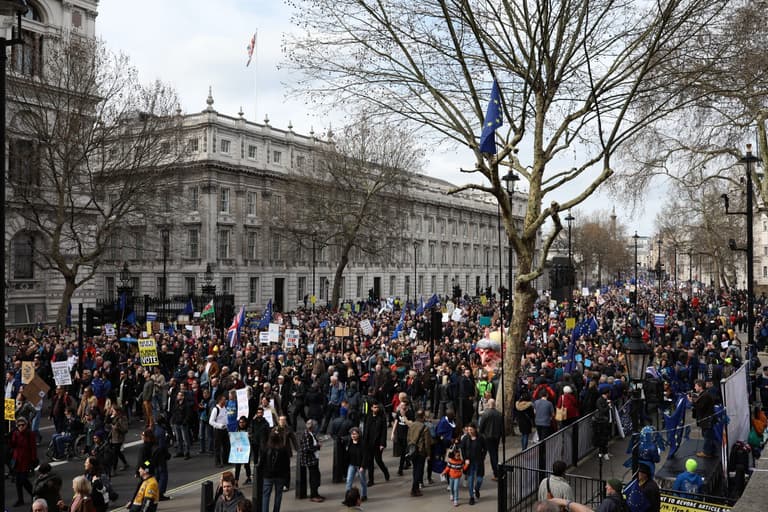 ‘One million protesters’ march through London to demand People’s Vote ‘One million protesters’ march through London to demand People’s Vote