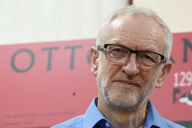 Jeremy Corbyn reportedly attacked with an egg during visit to north London mosque Jeremy Corbyn reportedly attacked with an egg during visit to north London mosque