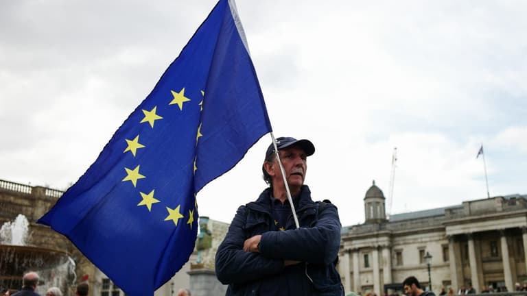 Petition to revoke article 50 and remain in the EU surpasses five million signatures Petition to revoke article 50 and remain in the EU surpasses five million signatures