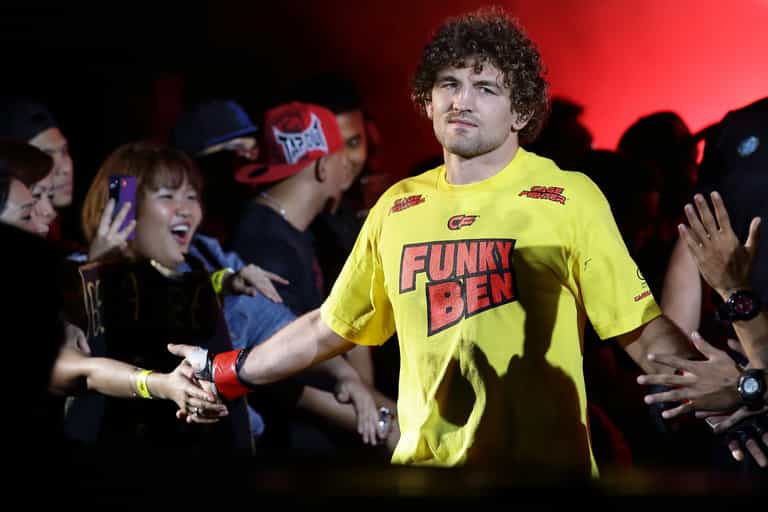 Watch Ben Askren refuse handshake with Dana White at weigh-ins before confronting UFC boss Watch Ben Askren refuse handshake with Dana White at weigh-ins before confronting UFC boss