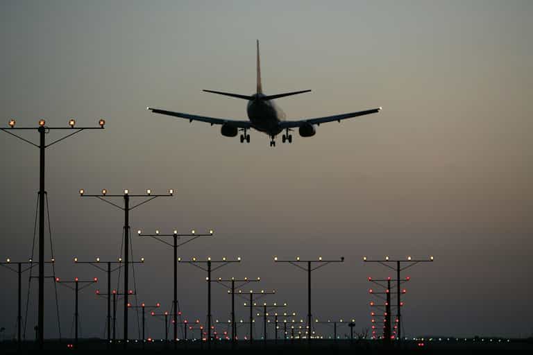 Flight forced to turn around after mother forgets baby at airport Flight forced to turn around after mother forgets baby at airport