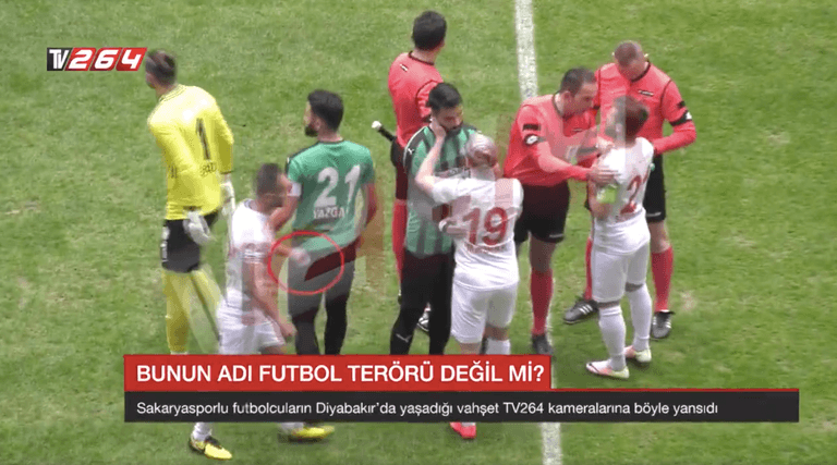 Footage allegedly shows football player slash rivals with ‘razor blade’ in local derby Footage allegedly shows football player slash rivals with ‘razor blade’ in local derby