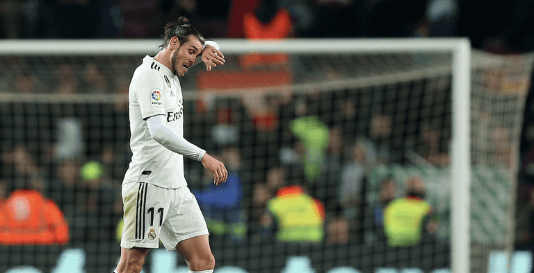 Gareth Bale’s agent brands Real Madrid fans ‘a disgrace’ following Clasico booing Gareth Bale’s agent brands Real Madrid fans ‘a disgrace’ following Clasico booing