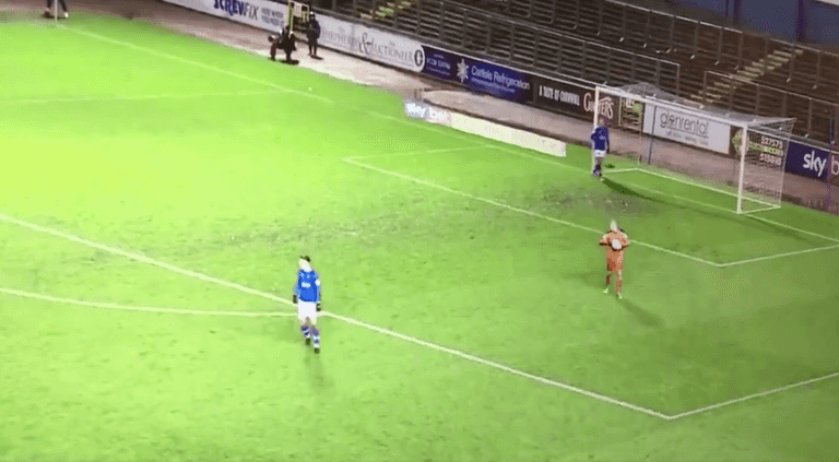Notts County goalkeeper concedes horrendous goal after not realising there’s a striker behind him Notts County goalkeeper concedes horrendous goal after not realising there’s a striker behind him