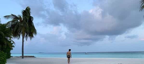 Mo Salah shares message to Liverpool supporters in holiday pic Mo Salah shares message to Liverpool supporters in holiday pic