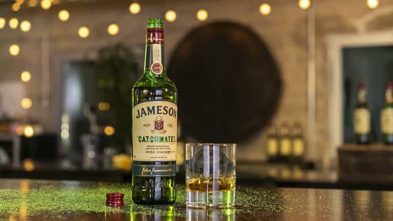 Jameson’s glitter-filled, whiskey thief-catching device was actually an April Fool’s joke Jameson’s glitter-filled, whiskey thief-catching device was actually an April Fool’s joke