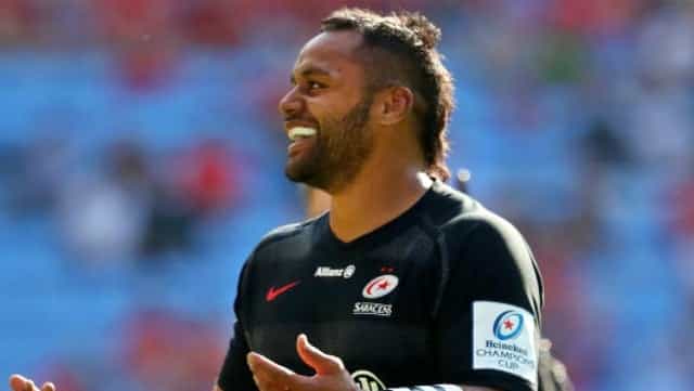 Munster fan confronts Billy Vunipola on the pitch after Saracens win Munster fan confronts Billy Vunipola on the pitch after Saracens win