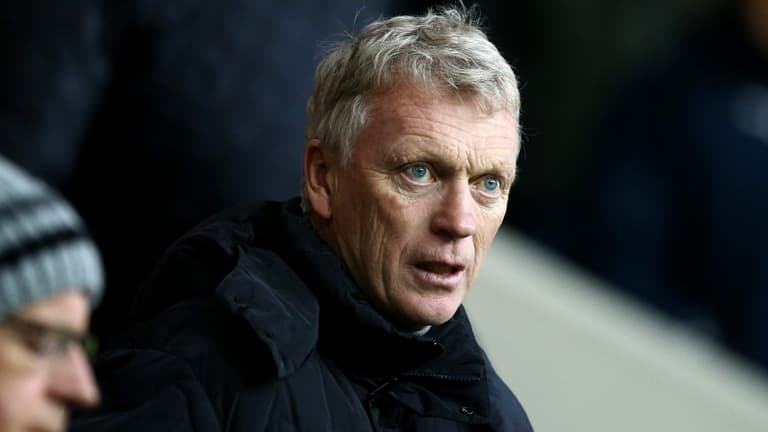 David Moyes among candidates to take over from Alex McLeish as Scotland boss David Moyes among candidates to take over from Alex McLeish as Scotland boss