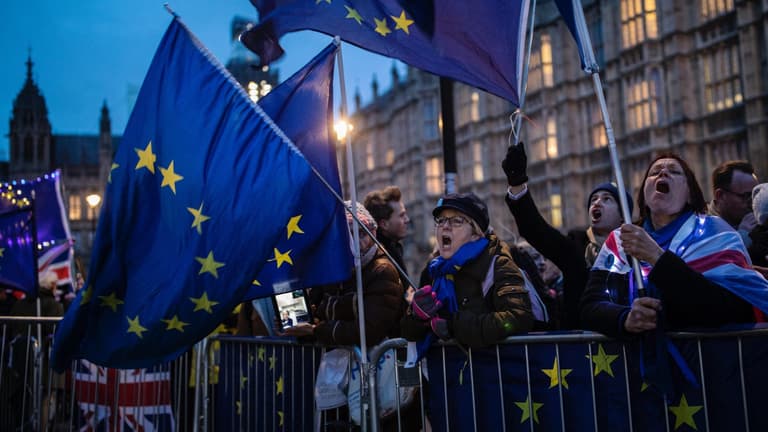 A huge majority of Sunday Times readers want to see Article 50 revoked A huge majority of Sunday Times readers want to see Article 50 revoked