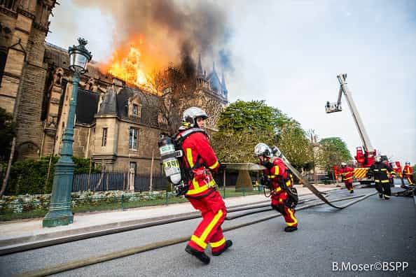 Reaction of the rich to the Notre Dame fire teaches us a lot about the world we live in Reaction of the rich to the Notre Dame fire teaches us a lot about the world we live in