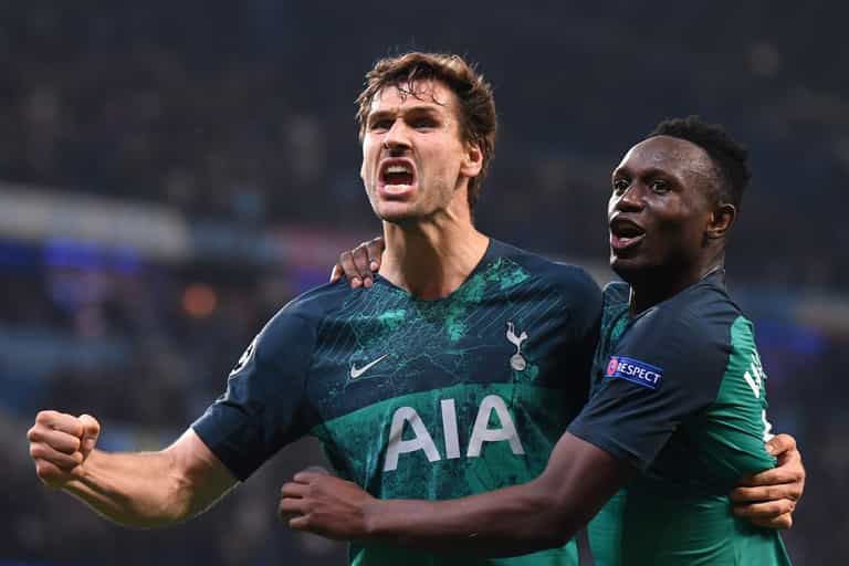Camera angle shows Fernando Llorente’s goal did touch his arm Camera angle shows Fernando Llorente’s goal did touch his arm