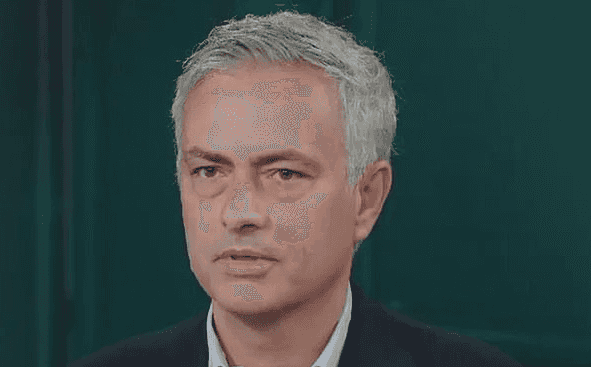 Jose Mourinho criticises Manchester United’s ‘awful’ defending against Barcelona Jose Mourinho criticises Manchester United’s ‘awful’ defending against Barcelona