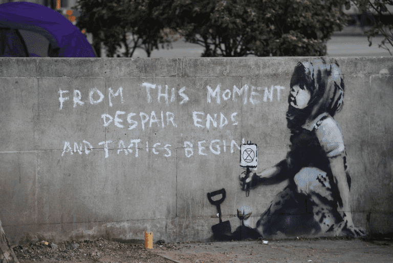Suspected Banksy artwork discovered at Extinction Rebellion site in Marble Arch Suspected Banksy artwork discovered at Extinction Rebellion site in Marble Arch
