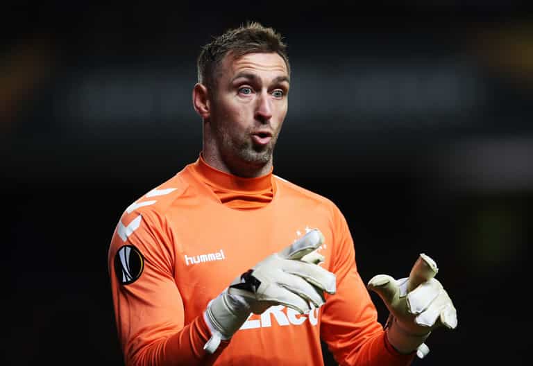 Rangers’ Allan McGregor sent off for ridiculous kick Rangers’ Allan McGregor sent off for ridiculous kick