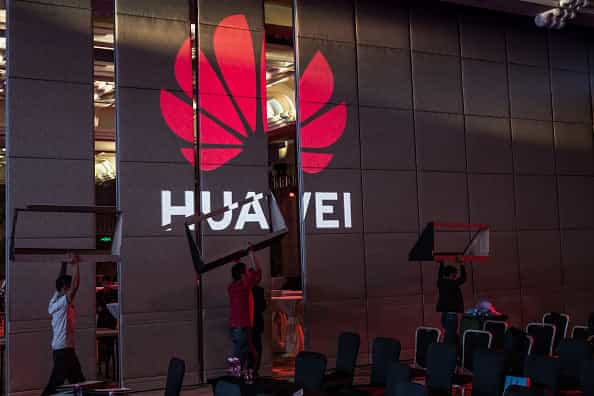Google has suspended Huawei phones from using Android Google has suspended Huawei phones from using Android