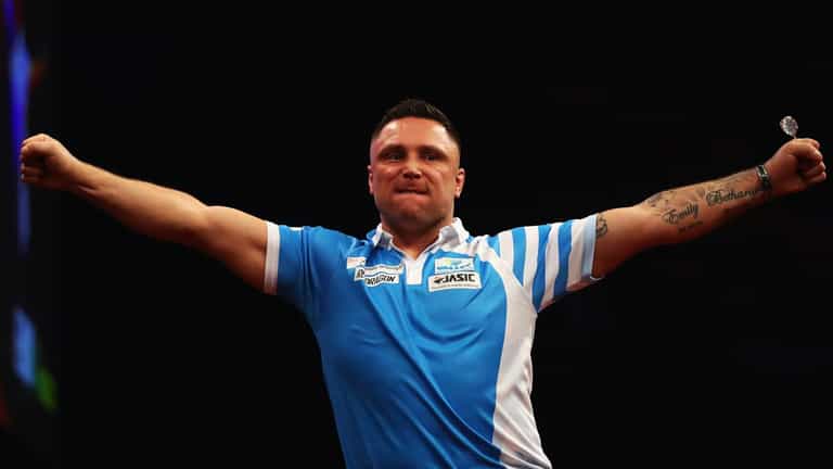 Daryl Gurney has to be separated from Gerwyn Price after post-draw clash Daryl Gurney has to be separated from Gerwyn Price after post-draw clash
