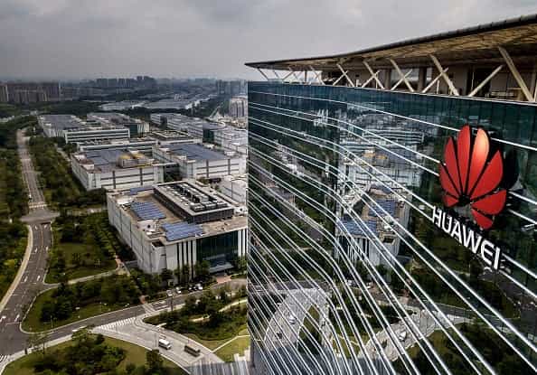 There’s another major setback for Huawei smartphones There’s another major setback for Huawei smartphones