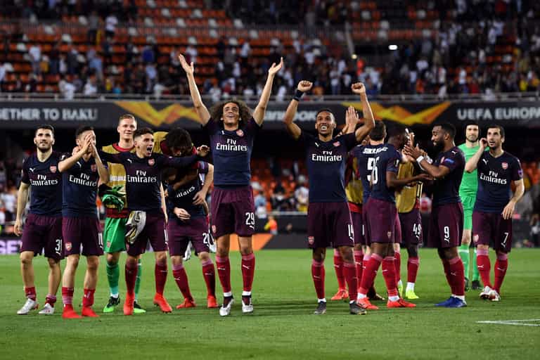 Arsenal Twitter destroys Valencia with perfect reply to Game of Thrones tweet Arsenal Twitter destroys Valencia with perfect reply to Game of Thrones tweet