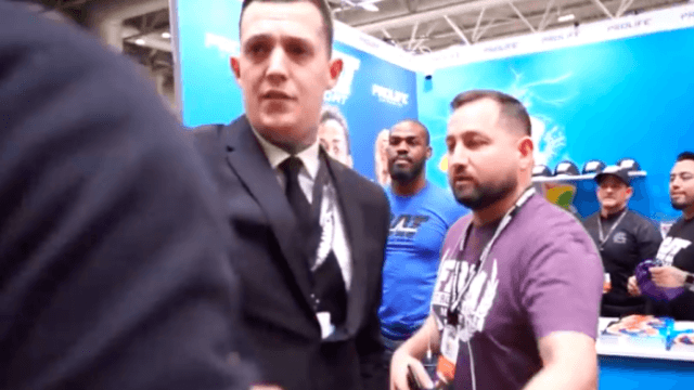 Jon Jones confronted by British heavyweight at health and fitness expo Jon Jones confronted by British heavyweight at health and fitness expo