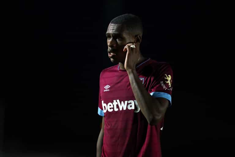 Man Utd willing to bid £45m plus a player for West Ham’s Issa Diop Man Utd willing to bid £45m plus a player for West Ham’s Issa Diop