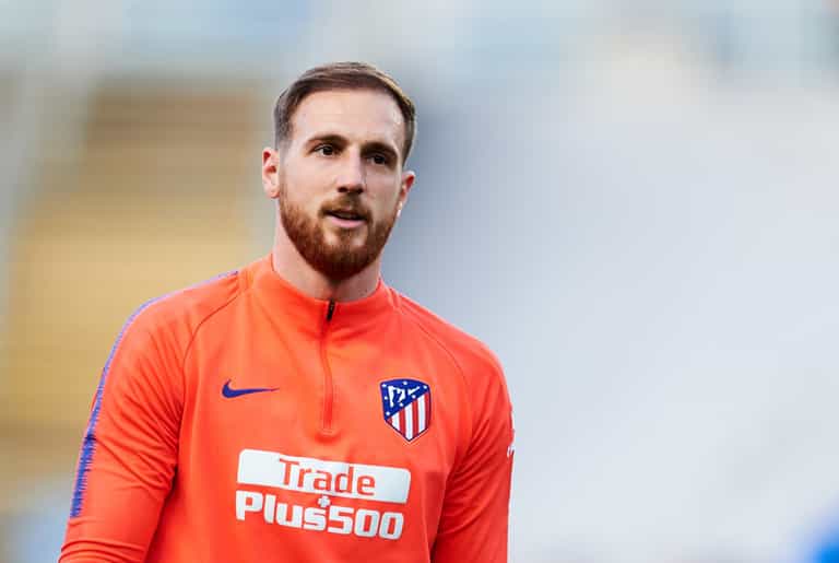Jan Oblak wants summer transfer and ‘favours a move to Old Trafford’ Jan Oblak wants summer transfer and ‘favours a move to Old Trafford’