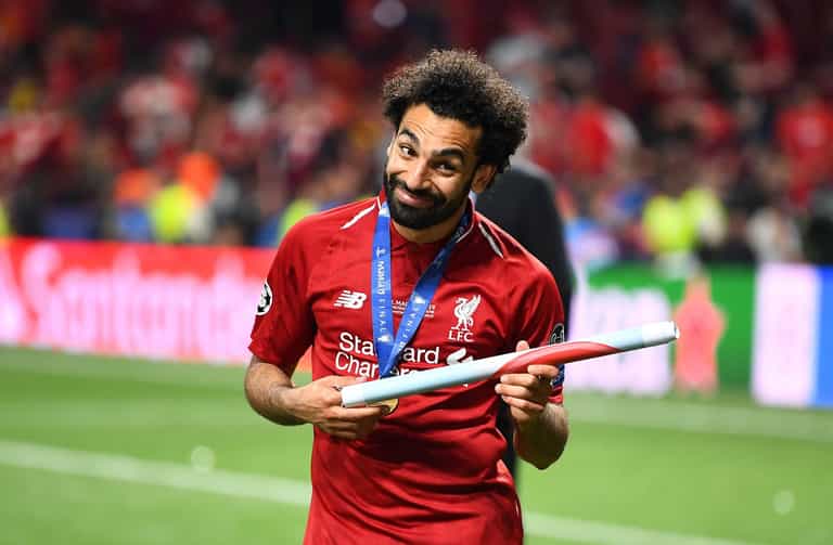 Mo Salah thought a reporter was trying to kiss him during Champions League interview Mo Salah thought a reporter was trying to kiss him during Champions League interview