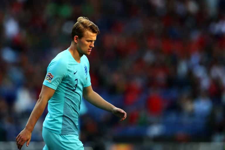 Matthijs de Ligt could snub Man Utd and Barcelona for Paris Saint-Germain Matthijs de Ligt could snub Man Utd and Barcelona for Paris Saint-Germain