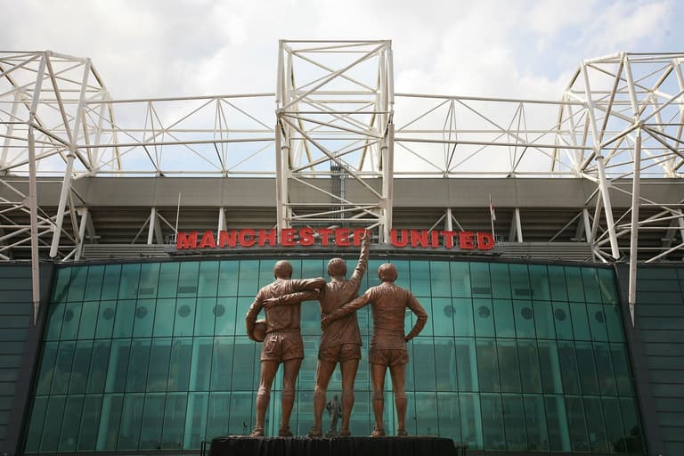 Irish Man Utd fan reveals 600% price hike in airfare after Premier League fixtures announced Irish Man Utd fan reveals 600% price hike in airfare after Premier League fixtures announced