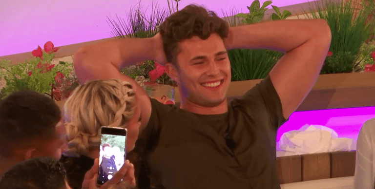 Six things you might have missed during last night’s Love Island Six things you might have missed during last night’s Love Island
